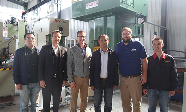 ANCRA客戶參觀后，由衷的發(fā)了一句感嘆，勤德索具質(zhì)量可靠!