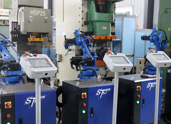 鍛造智能自動(dòng)化生產(chǎn)線(xiàn)